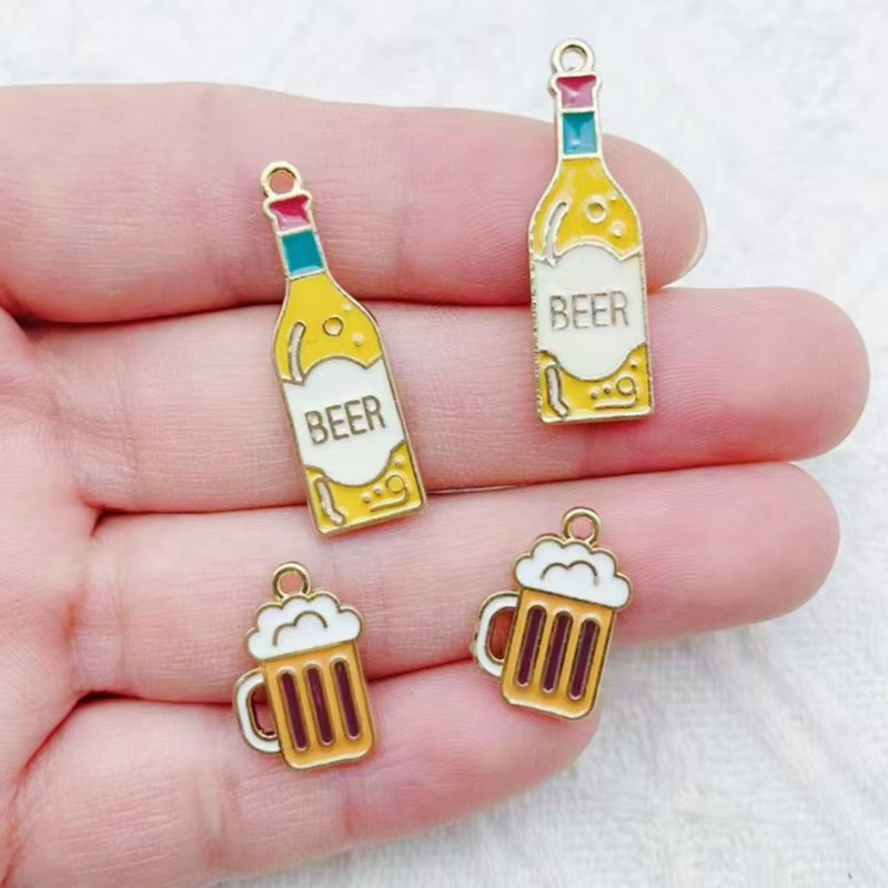20 piezas de colgantes pequeño - Beer & Wine Jockey Plaza Shopping reseña y precio